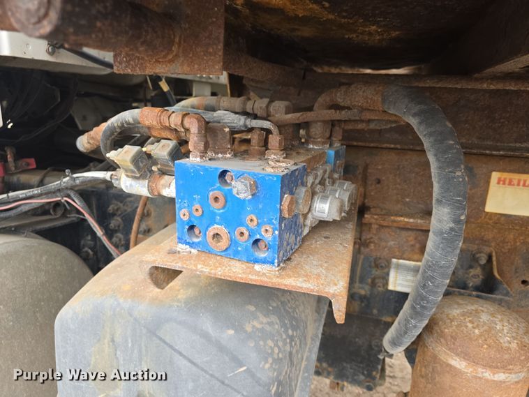 image for item DO7822 2008 Freightliner  Business Class M2 dump truck