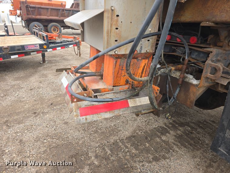 image for item DO7822 2008 Freightliner  Business Class M2 dump truck