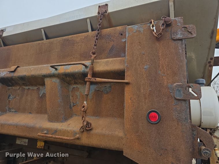 image for item DO7822 2008 Freightliner  Business Class M2 dump truck