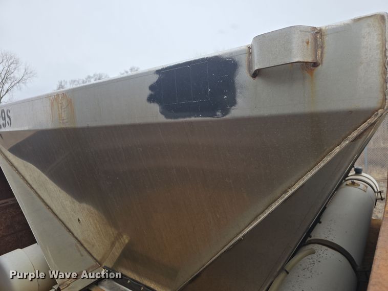 image for item DO7822 2008 Freightliner  Business Class M2 dump truck