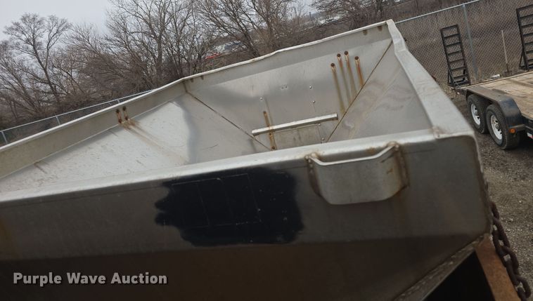 image for item DO7822 2008 Freightliner  Business Class M2 dump truck