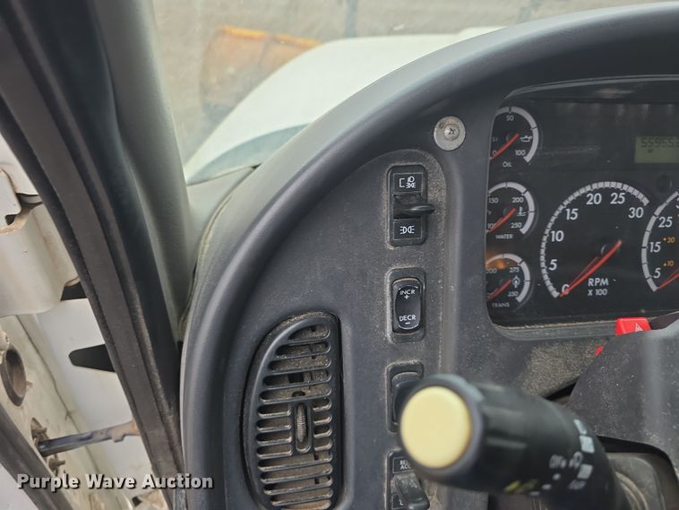 image for item DO7822 2008 Freightliner  Business Class M2 dump truck