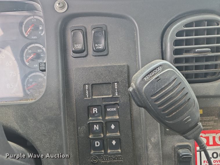 image for item DO7822 2008 Freightliner  Business Class M2 dump truck