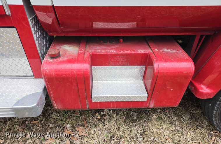 image for item DO7824 1987 GMC Sierra 7000 pumper fire truck