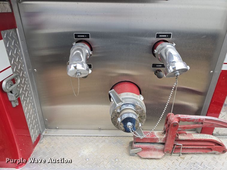 image for item DO7824 1987 GMC Sierra 7000 pumper fire truck