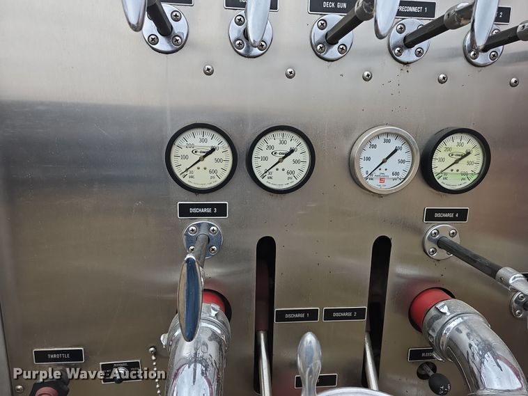 image for item DO7824 1987 GMC Sierra 7000 pumper fire truck