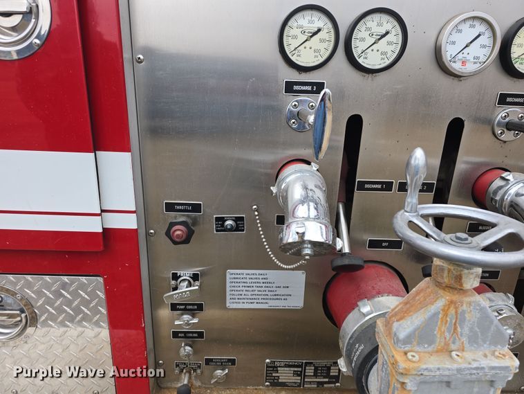 image for item DO7824 1987 GMC Sierra 7000 pumper fire truck