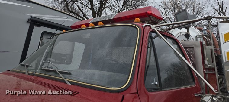 image for item DO7824 1987 GMC Sierra 7000 pumper fire truck