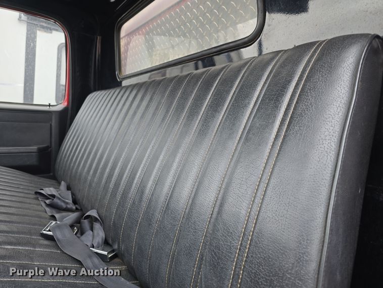 image for item DO7824 1987 GMC Sierra 7000 pumper fire truck