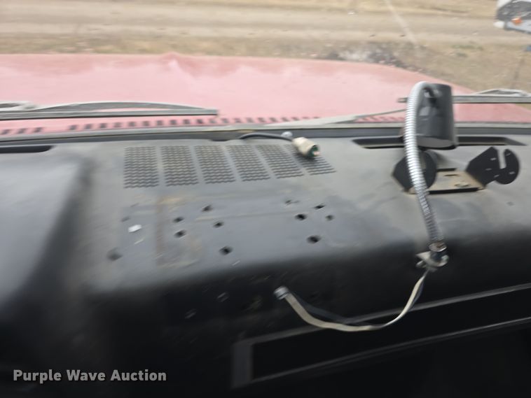 image for item DO7824 1987 GMC Sierra 7000 pumper fire truck