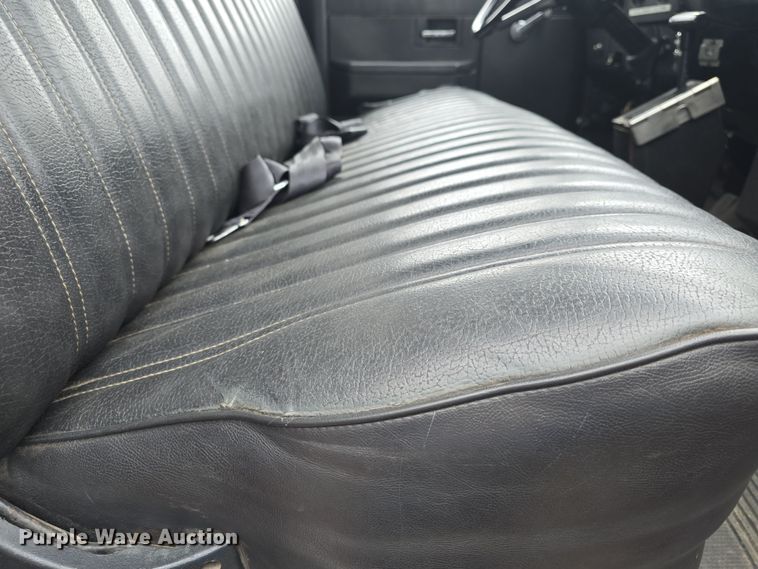 image for item DO7824 1987 GMC Sierra 7000 pumper fire truck