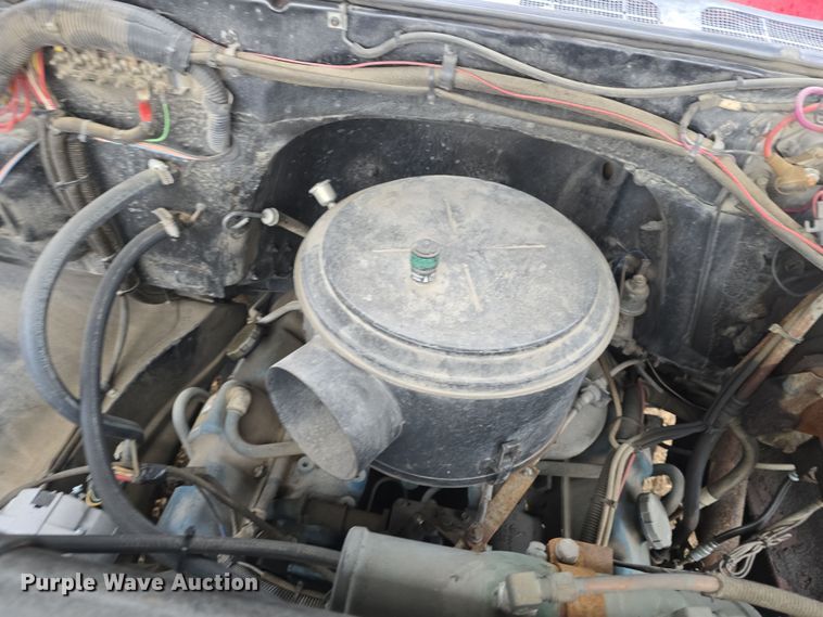 image for item DO7824 1987 GMC Sierra 7000 pumper fire truck