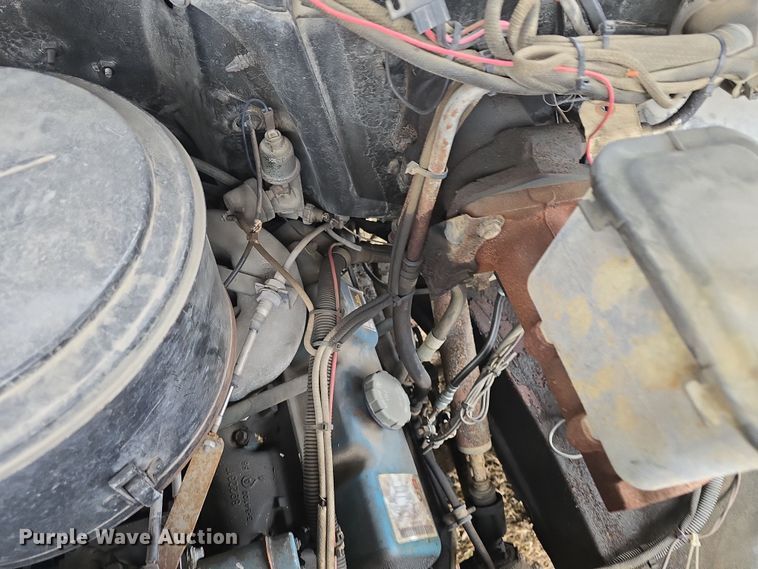 image for item DO7824 1987 GMC Sierra 7000 pumper fire truck