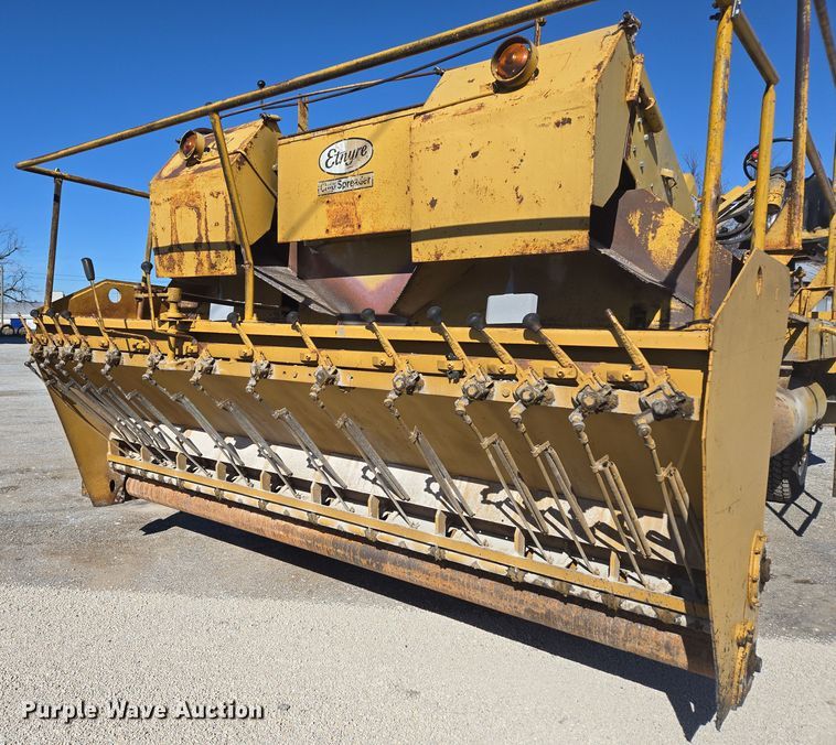 image for item DP6206 Etnyre chip spreader