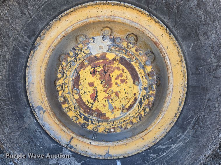 image for item DP6206 Etnyre chip spreader