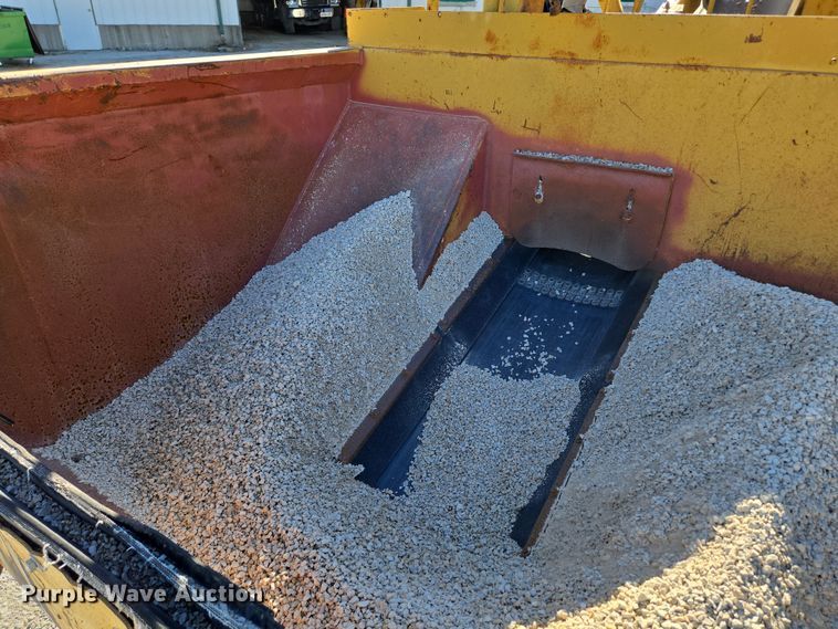 image for item DP6206 Etnyre chip spreader