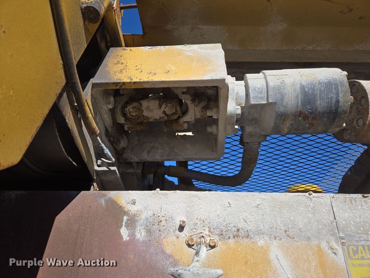 image for item DP6206 Etnyre chip spreader