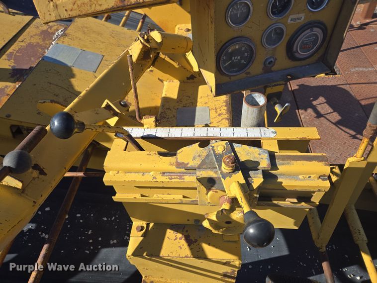 image for item DP6206 Etnyre chip spreader