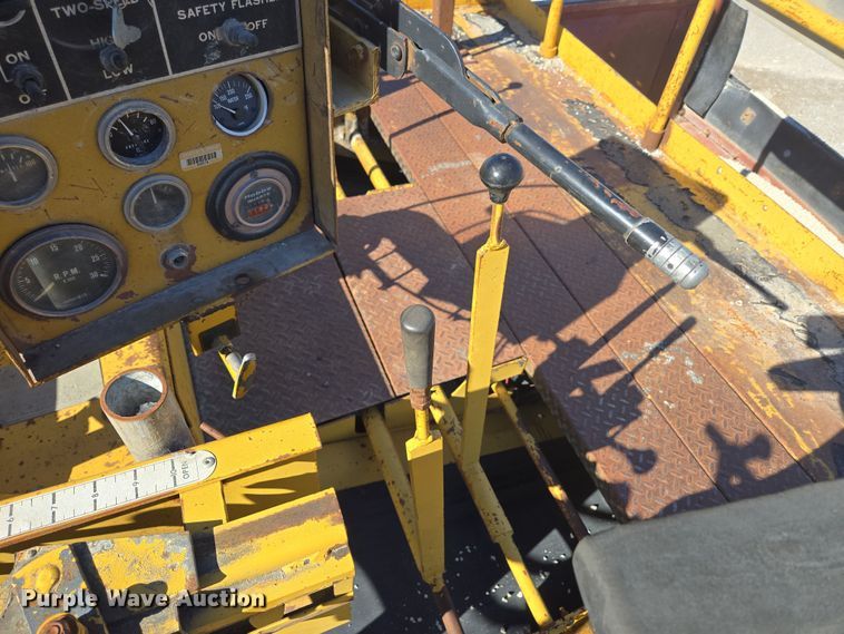 image for item DP6206 Etnyre chip spreader