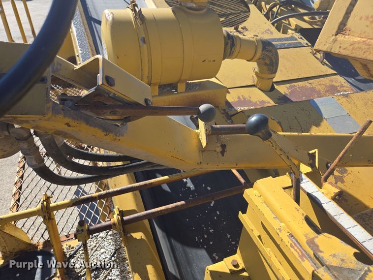 image for item DP6206 Etnyre chip spreader