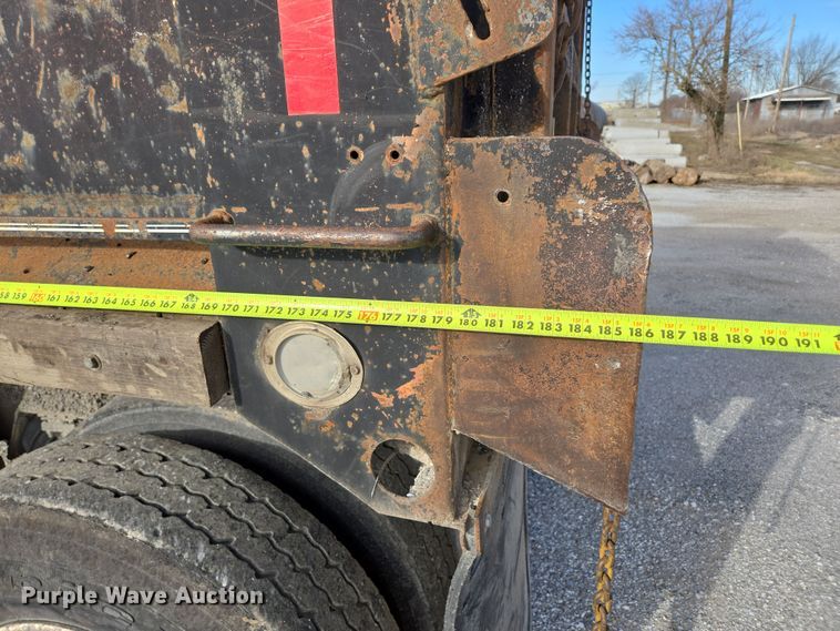 image for item DP6207 1999 International 2674 dump truck