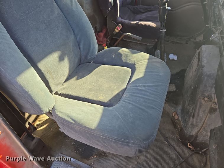 image for item DP6207 1999 International 2674 dump truck