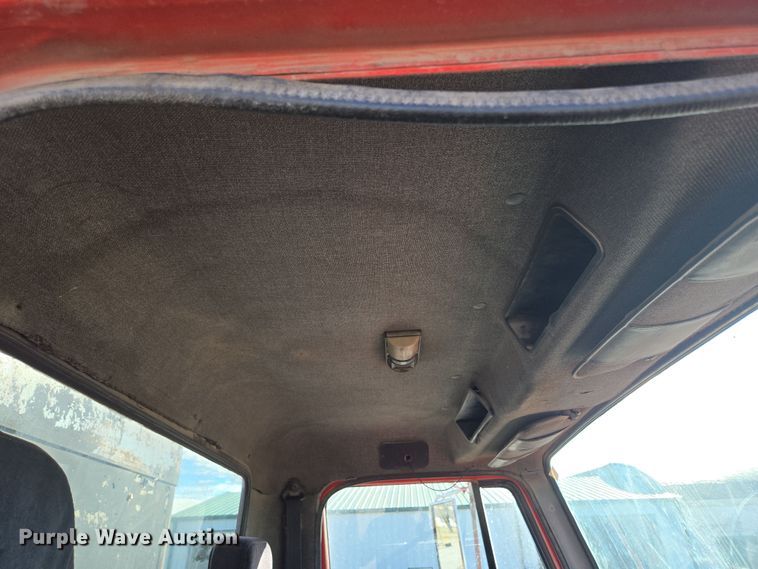 image for item DP6207 1999 International 2674 dump truck