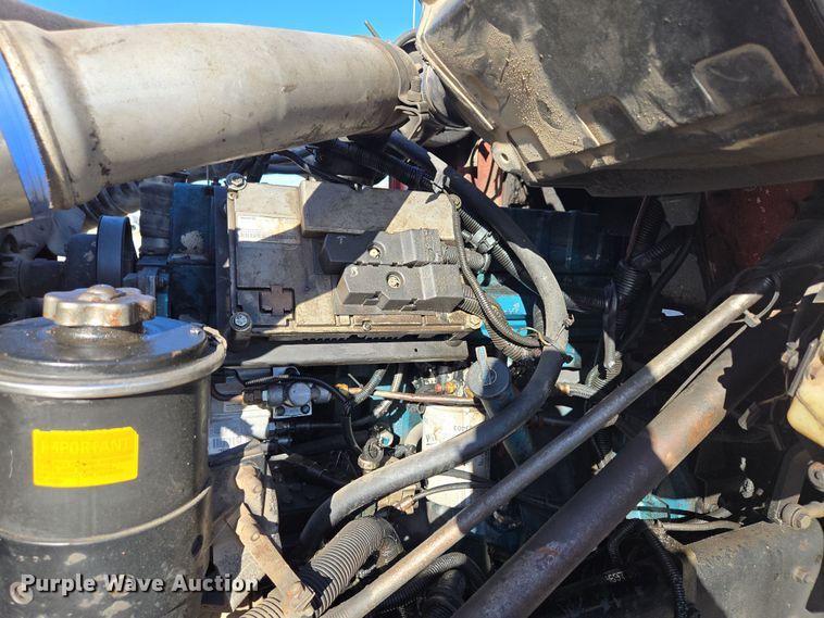 image for item DP6207 1999 International 2674 dump truck