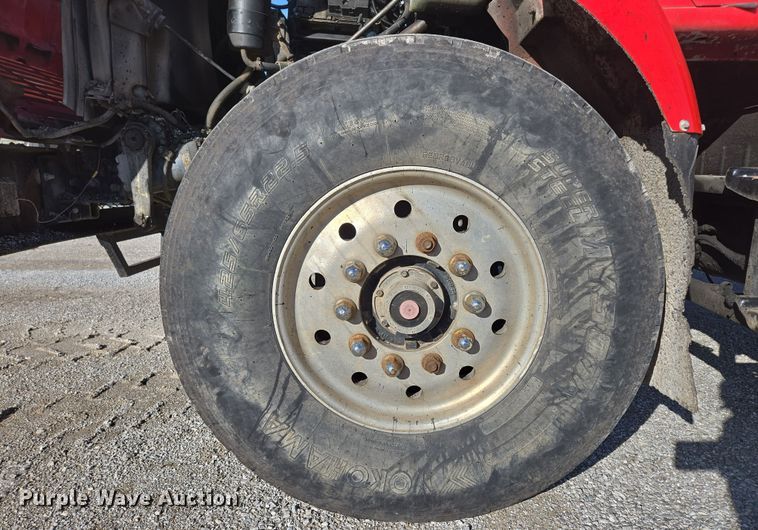 image for item DP6207 1999 International 2674 dump truck