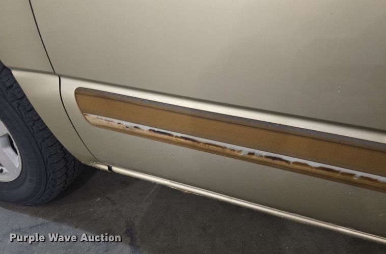 image for item DQ5167 2004 Chevrolet Silverado 1500 Ext. Cab pickup truck