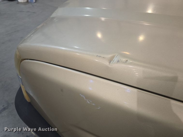 image for item DQ5167 2004 Chevrolet Silverado 1500 Ext. Cab pickup truck