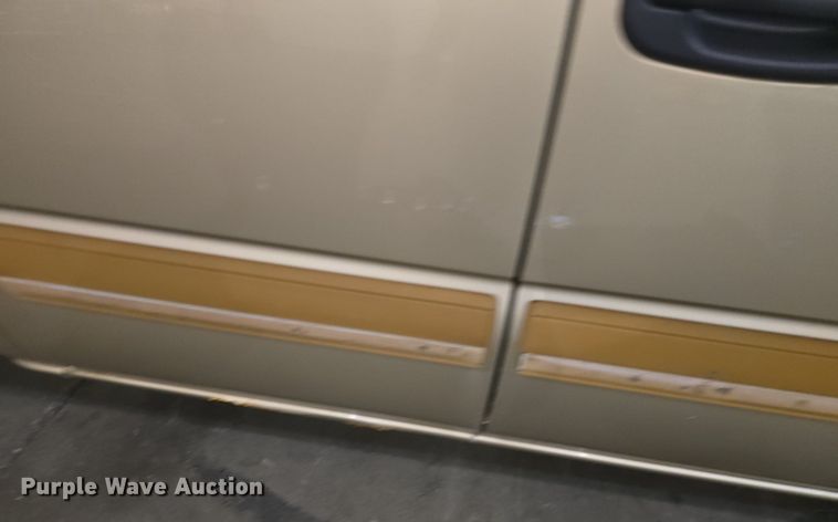 image for item DQ5167 2004 Chevrolet Silverado 1500 Ext. Cab pickup truck