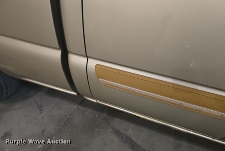 image for item DQ5167 2004 Chevrolet Silverado 1500 Ext. Cab pickup truck