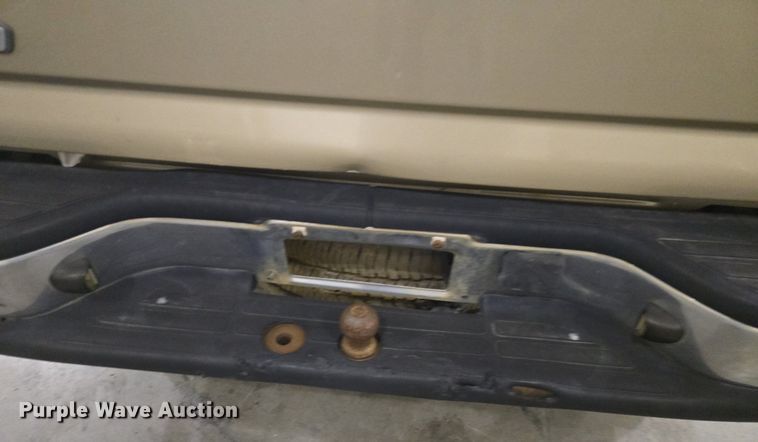 image for item DQ5167 2004 Chevrolet Silverado 1500 Ext. Cab pickup truck