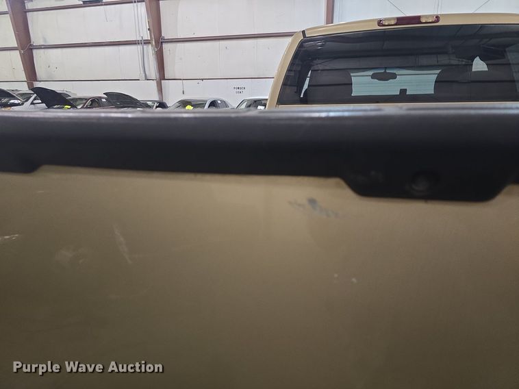 image for item DQ5167 2004 Chevrolet Silverado 1500 Ext. Cab pickup truck