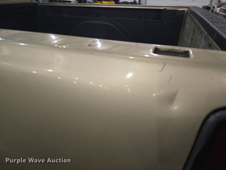 image for item DQ5167 2004 Chevrolet Silverado 1500 Ext. Cab pickup truck