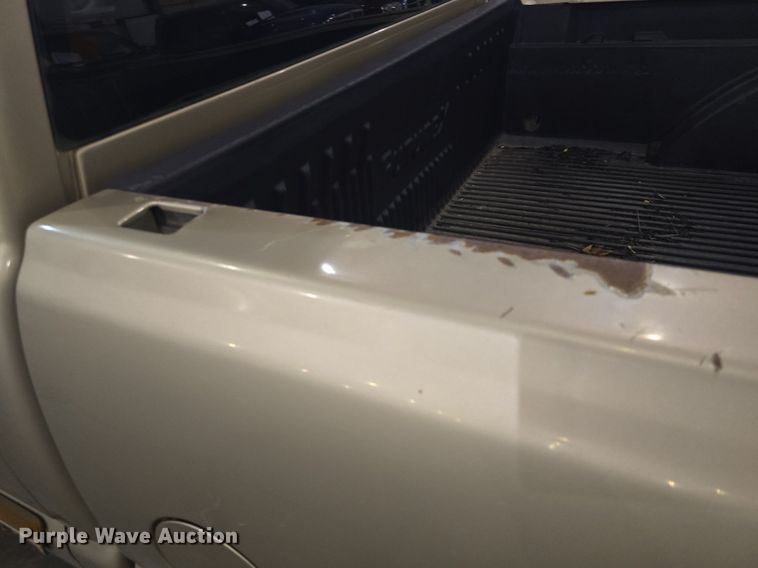 image for item DQ5167 2004 Chevrolet Silverado 1500 Ext. Cab pickup truck