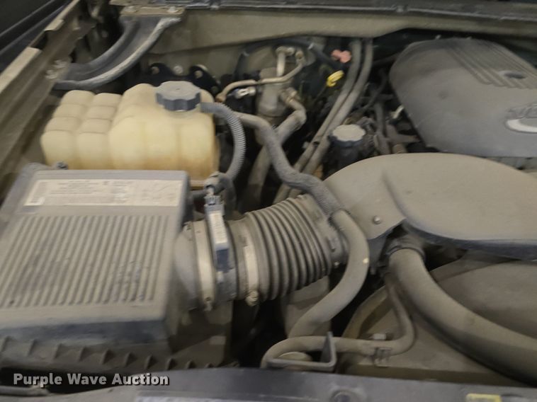 image for item DQ5167 2004 Chevrolet Silverado 1500 Ext. Cab pickup truck