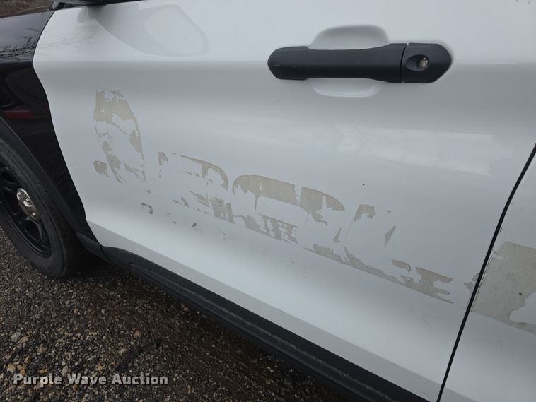 image for item DQ5312 2020 Ford Explorer Police Interceptor SUV