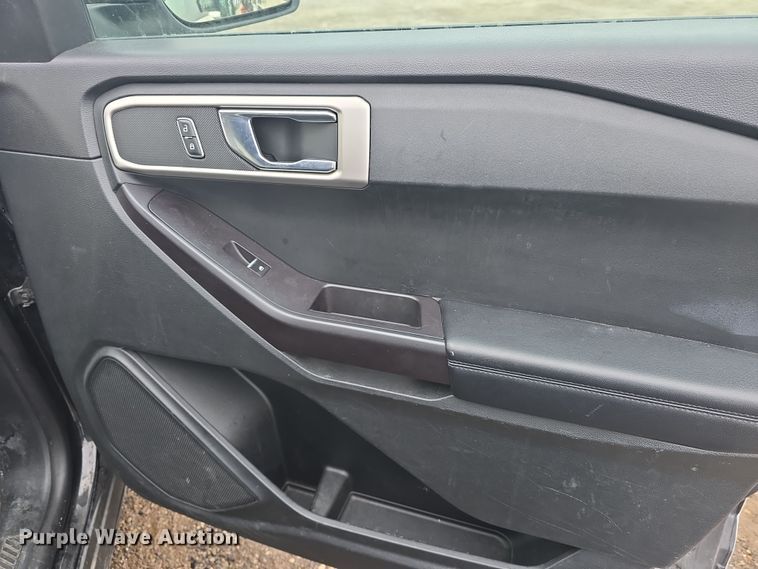 image for item DQ5312 2020 Ford Explorer Police Interceptor SUV