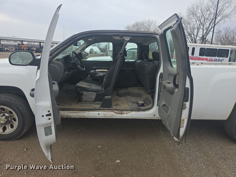 image for item DQ5366 2009 Chevrolet Silverado 1500 Ext. Cab pickup truck