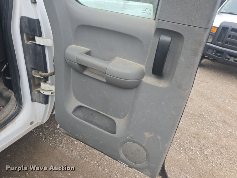 image for item DQ5366 2009 Chevrolet Silverado 1500 Ext. Cab pickup truck