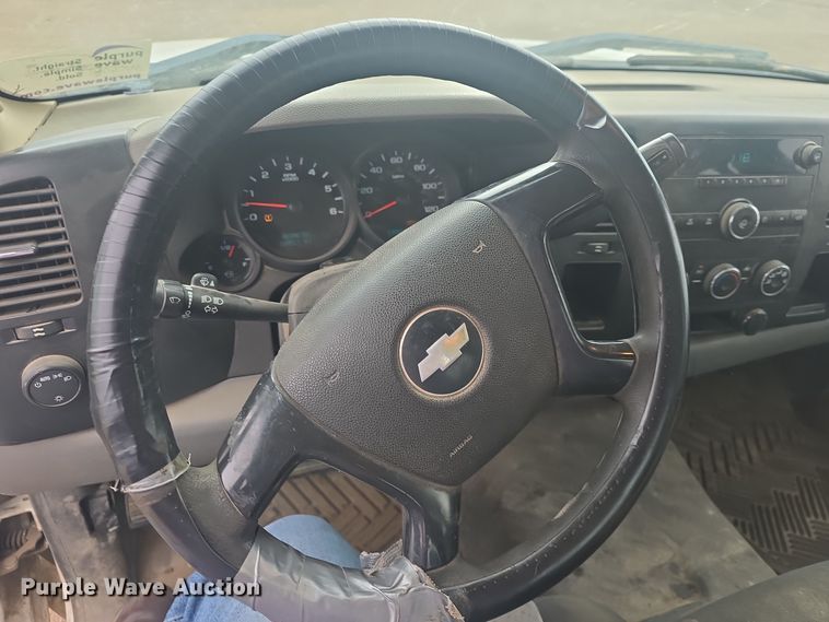 image for item DQ5366 2009 Chevrolet Silverado 1500 Ext. Cab pickup truck