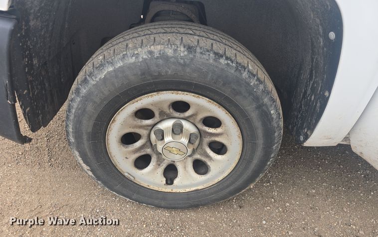 image for item DQ5366 2009 Chevrolet Silverado 1500 Ext. Cab pickup truck