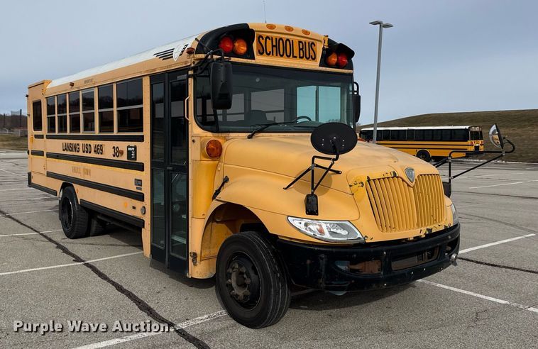 image for item DQ6683 2008 IC CE300 school bus