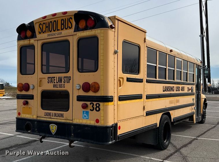 image for item DQ6683 2008 IC CE300 school bus