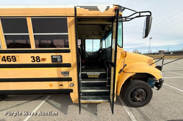 image for item DQ6683 2008 IC CE300 school bus