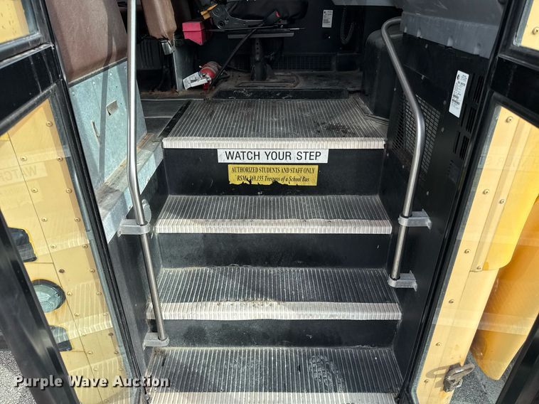 image for item DQ6683 2008 IC CE300 school bus