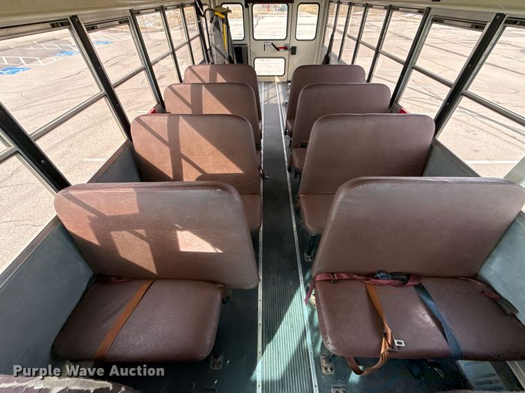 image for item DQ6683 2008 IC CE300 school bus