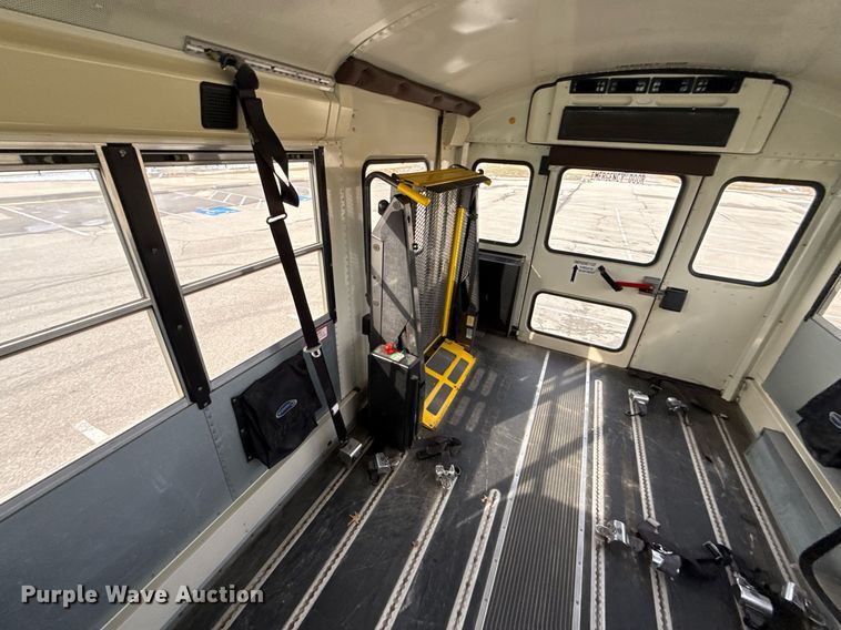 image for item DQ6683 2008 IC CE300 school bus